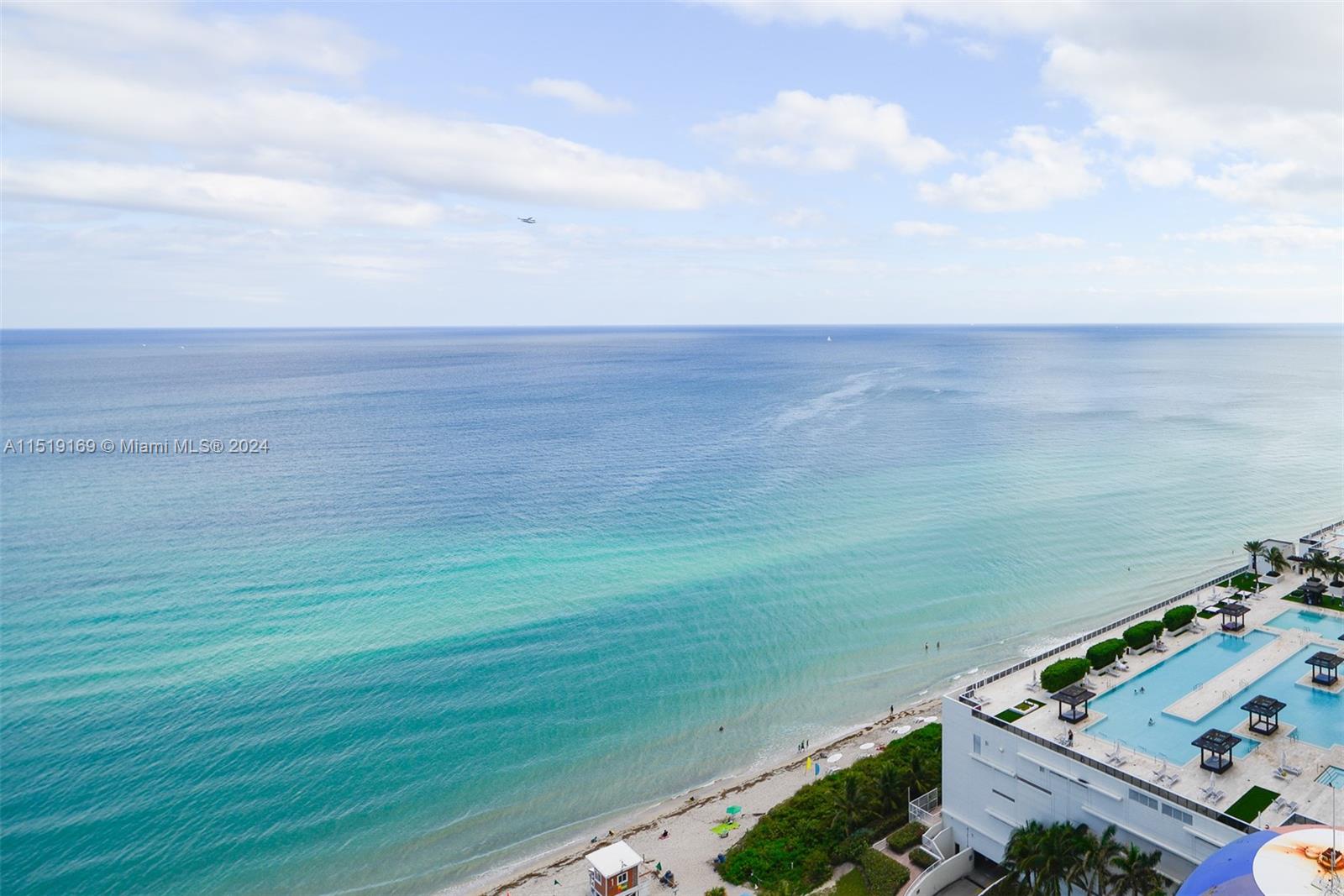 4111 S Ocean Dr 1905, Hollywood, Florida 33019, 2 Bedrooms Bedrooms, ,2 BathroomsBathrooms,Residential,For Sale,4111 S Ocean Dr 1905,A11519169
