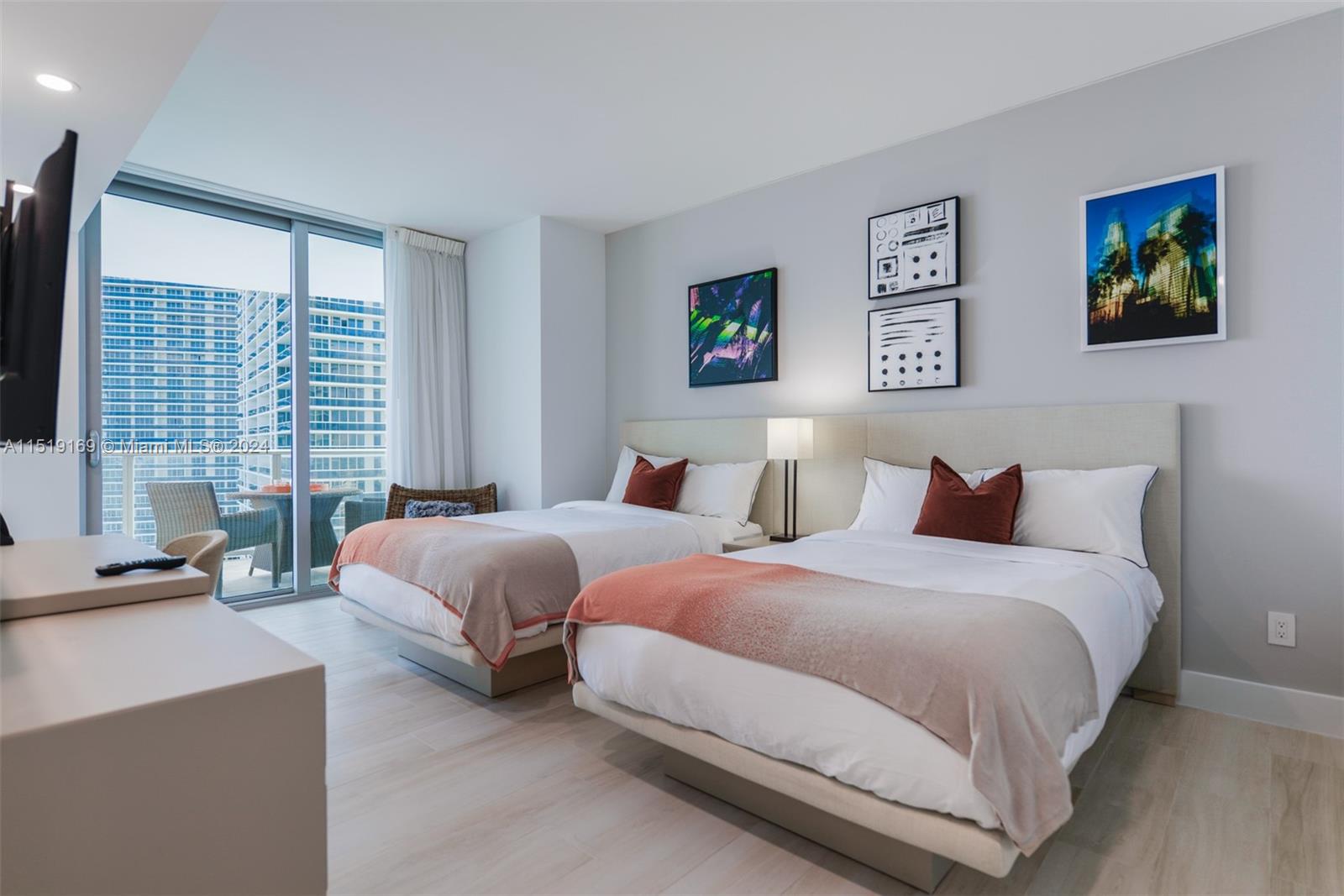 4111 S Ocean Dr 1905, Hollywood, Florida 33019, 2 Bedrooms Bedrooms, ,2 BathroomsBathrooms,Residential,For Sale,4111 S Ocean Dr 1905,A11519169