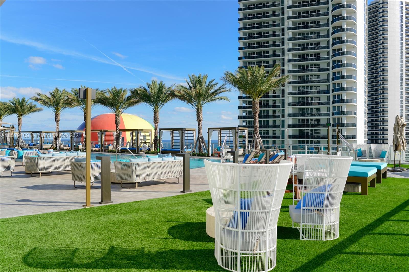 4111 S Ocean Dr 1905, Hollywood, Florida 33019, 2 Bedrooms Bedrooms, ,2 BathroomsBathrooms,Residential,For Sale,4111 S Ocean Dr 1905,A11519169