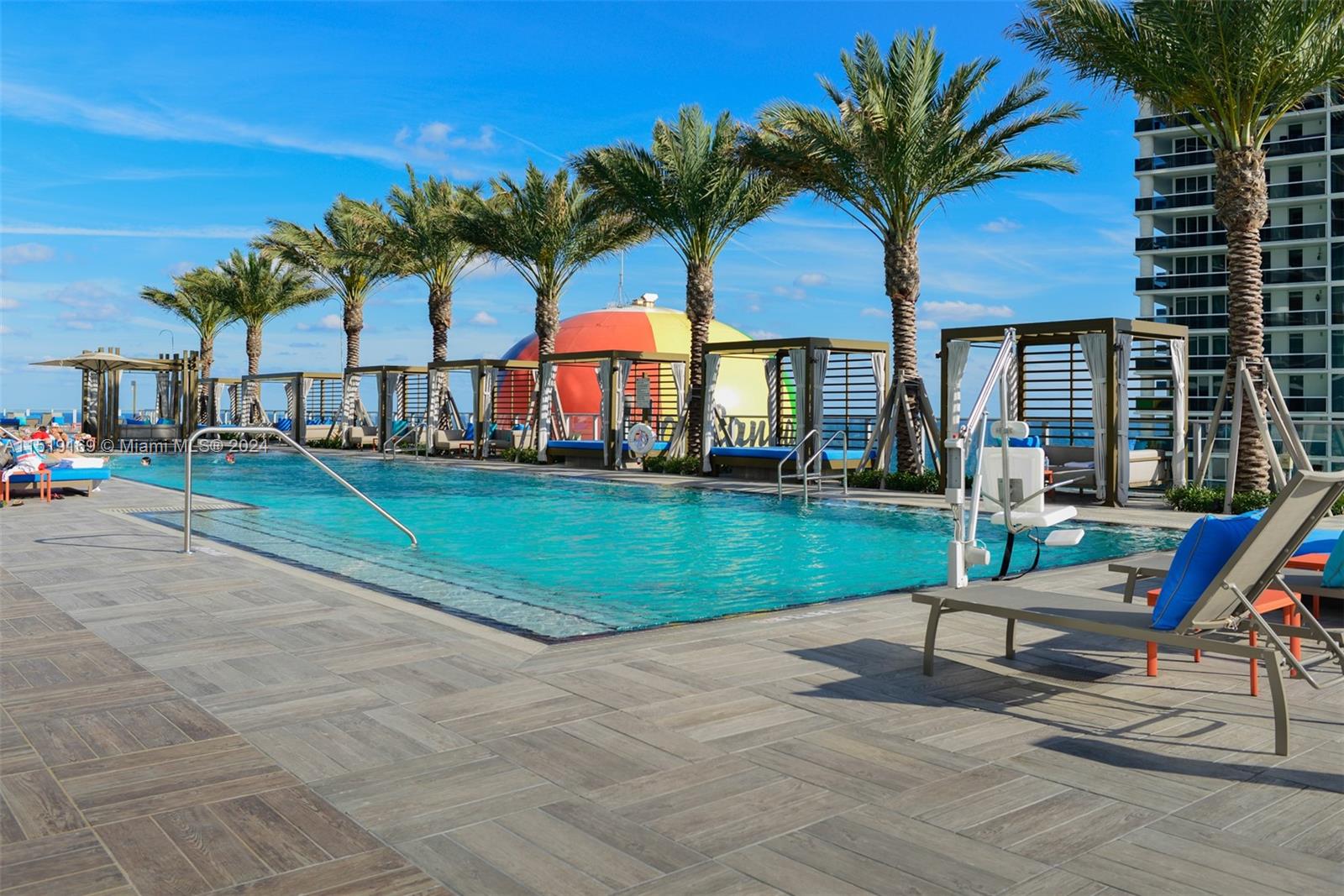 4111 S Ocean Dr 1905, Hollywood, Florida 33019, 2 Bedrooms Bedrooms, ,2 BathroomsBathrooms,Residential,For Sale,4111 S Ocean Dr 1905,A11519169