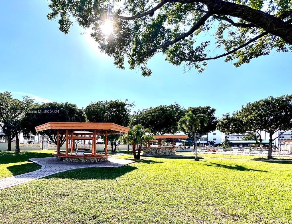 4191 NW 41st St 214, Lauderdale Lakes, Florida 33319, 1 Bedroom Bedrooms, ,1 BathroomBathrooms,Residential,For Sale,4191 NW 41st St 214,A11519206