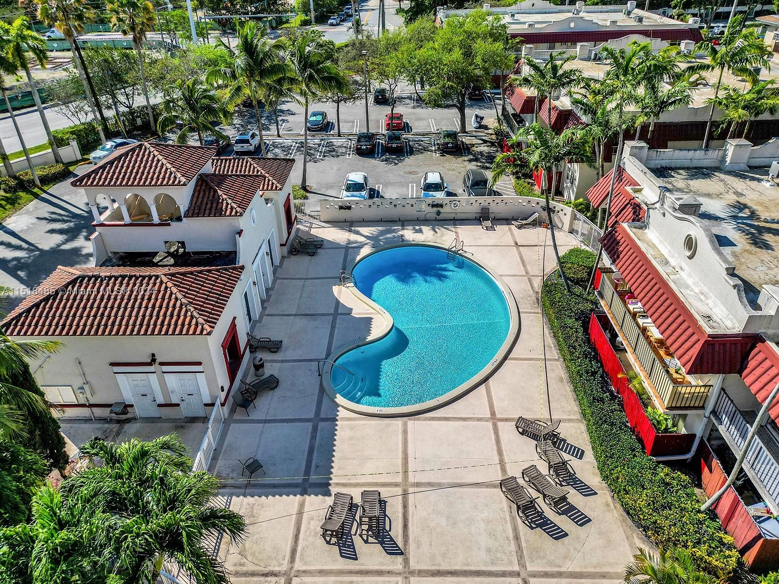 8650 SW 67th ave 1007, Pinecrest, Florida 33156, 1 Bedroom Bedrooms, ,1 BathroomBathrooms,Residentiallease,For Rent,8650 SW 67th ave 1007,A11518485
