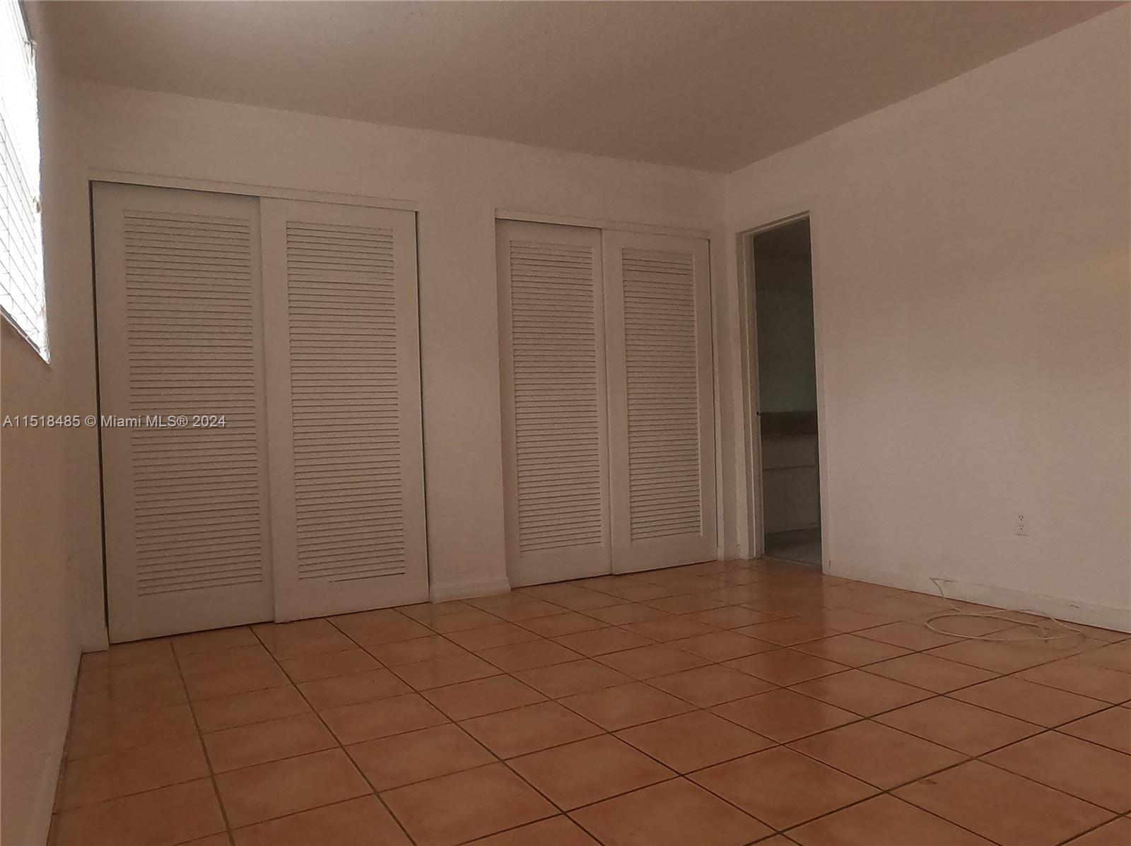 8650 SW 67th ave 1007, Pinecrest, Florida 33156, 1 Bedroom Bedrooms, ,1 BathroomBathrooms,Residentiallease,For Rent,8650 SW 67th ave 1007,A11518485