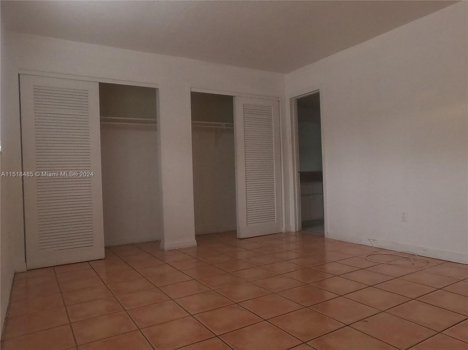 8650 SW 67th ave 1007, Pinecrest, Florida 33156, 1 Bedroom Bedrooms, ,1 BathroomBathrooms,Residentiallease,For Rent,8650 SW 67th ave 1007,A11518485