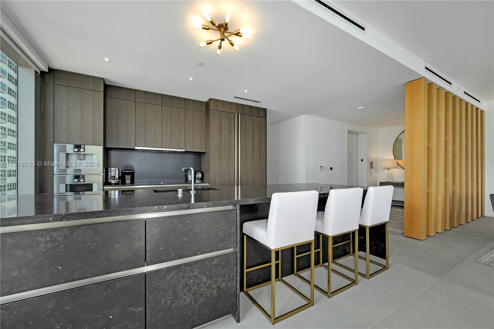 2000 S Ocean Dr 7B, Hallandale Beach, Florida 33009, 3 Bedrooms Bedrooms, ,3 BathroomsBathrooms,Residential,For Sale,2000 S Ocean Dr 7B,A11519260
