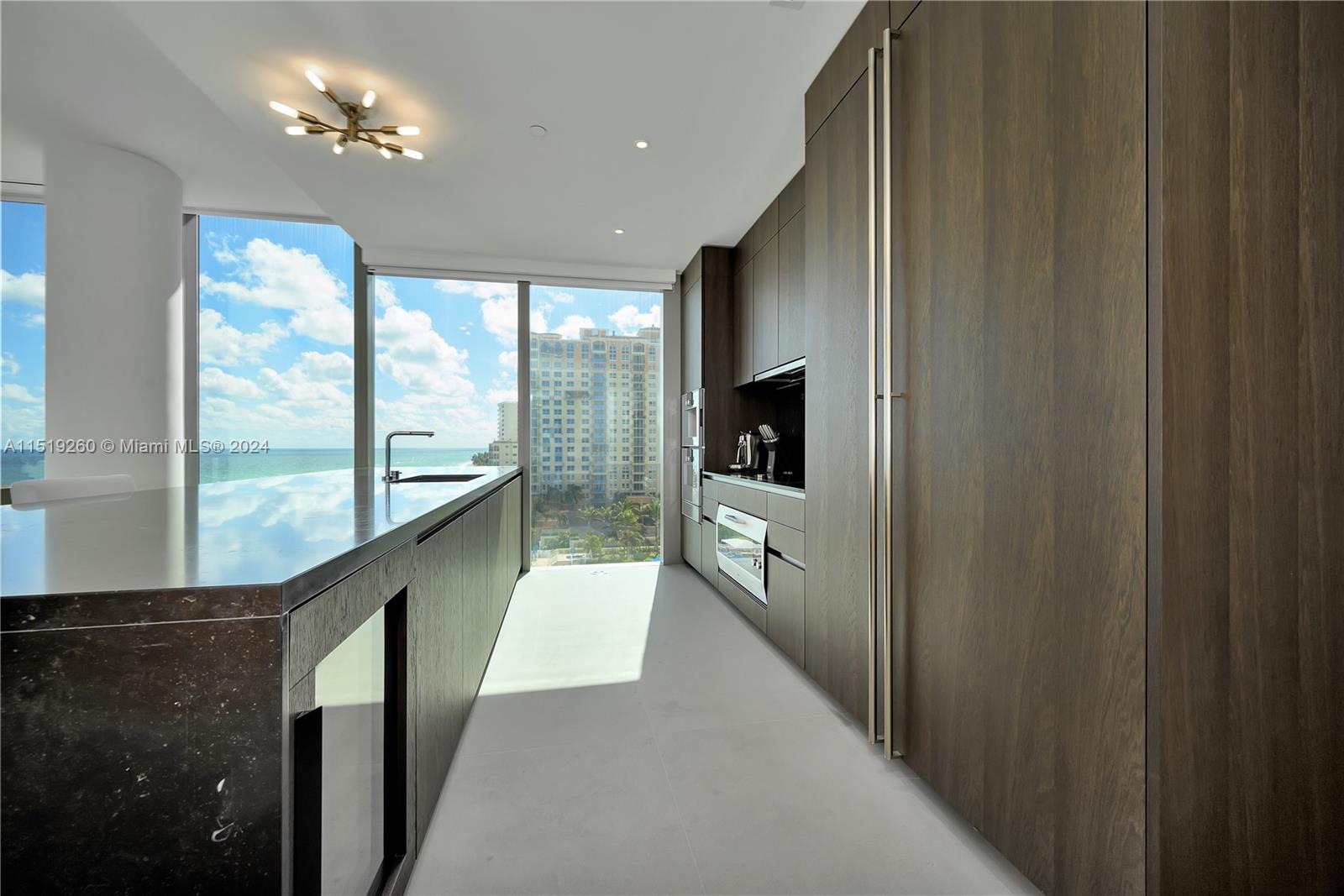 2000 S Ocean Dr 7B, Hallandale Beach, Florida 33009, 3 Bedrooms Bedrooms, ,3 BathroomsBathrooms,Residential,For Sale,2000 S Ocean Dr 7B,A11519260