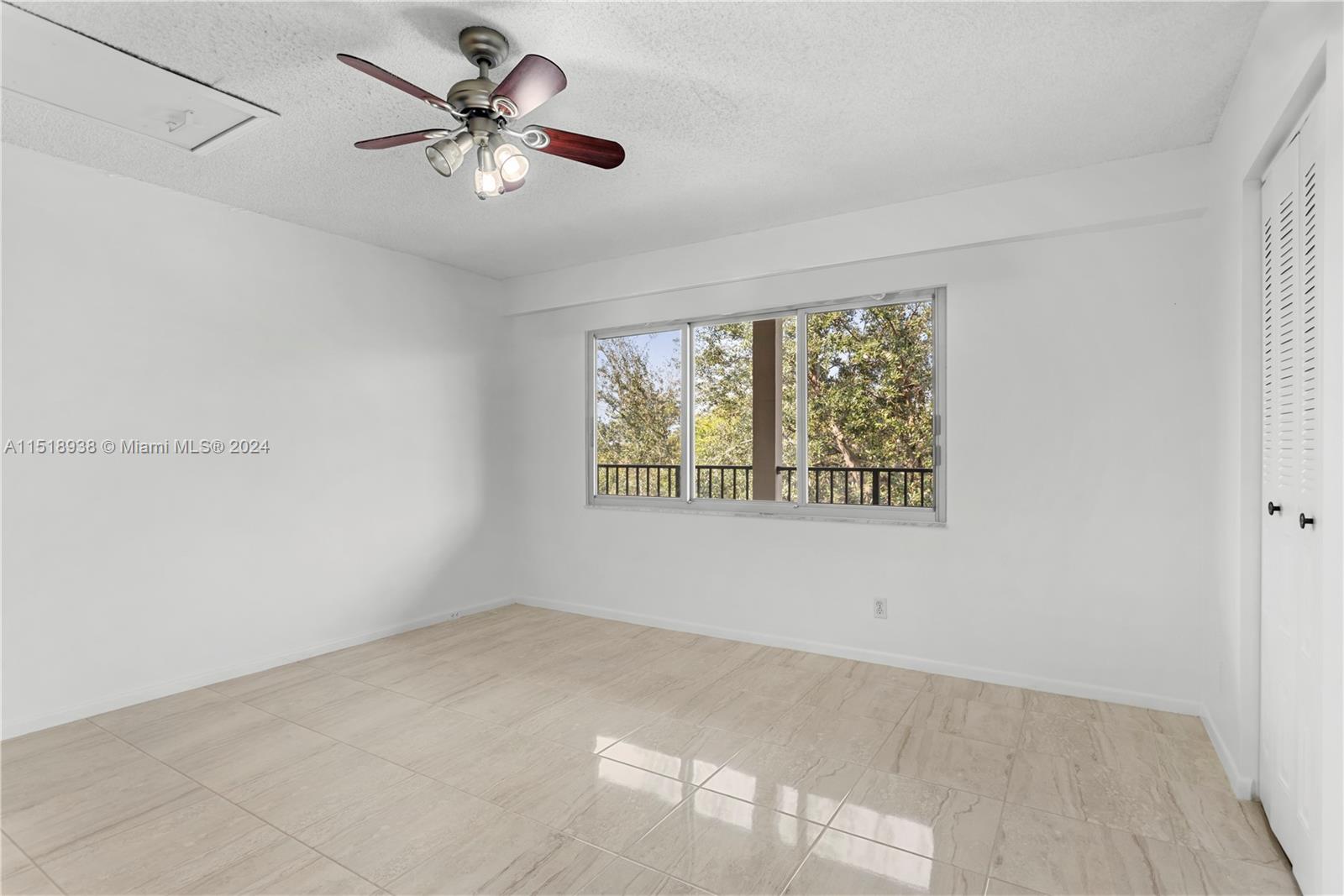 12600 SW 5th Ct 404L, Pembroke Pines, Florida 33027, 1 Bedroom Bedrooms, ,1 BathroomBathrooms,Residential,For Sale,12600 SW 5th Ct 404L,A11518938
