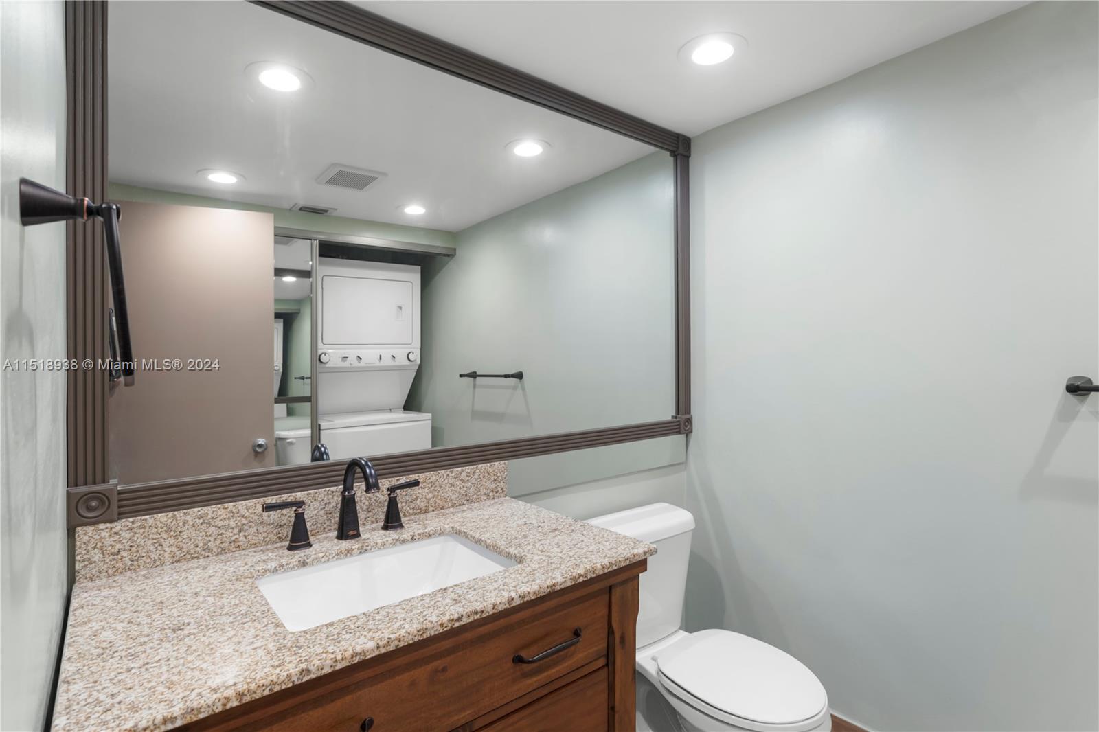 12600 SW 5th Ct 404L, Pembroke Pines, Florida 33027, 1 Bedroom Bedrooms, ,1 BathroomBathrooms,Residential,For Sale,12600 SW 5th Ct 404L,A11518938