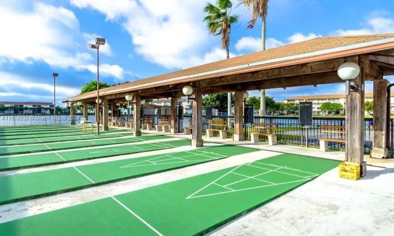12600 SW 5th Ct 404L, Pembroke Pines, Florida 33027, 1 Bedroom Bedrooms, ,1 BathroomBathrooms,Residential,For Sale,12600 SW 5th Ct 404L,A11518938