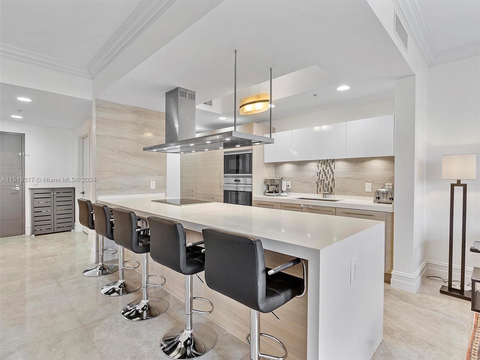 17301 Biscayne Blvd 506, North Miami Beach, Florida 33160, 3 Bedrooms Bedrooms, ,3 BathroomsBathrooms,Residential,For Sale,17301 Biscayne Blvd 506,A11519317