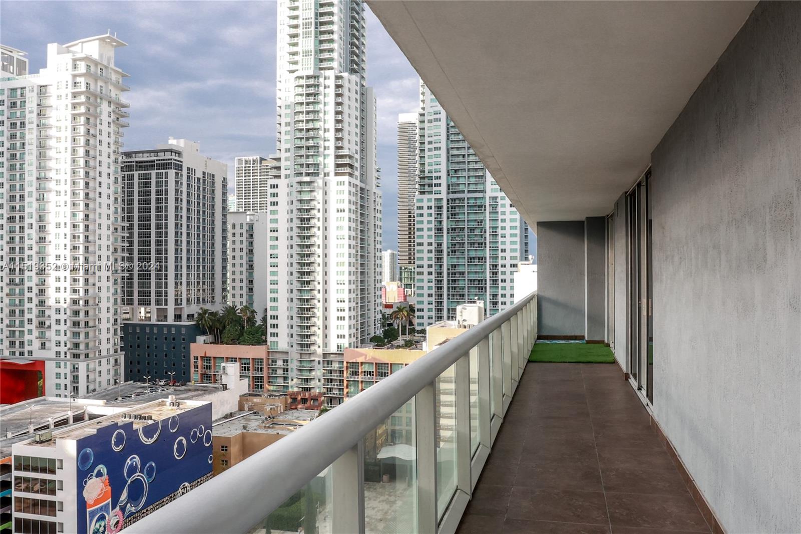 50 Biscayne Blvd 1811, Miami, Florida 33132, 2 Bedrooms Bedrooms, ,2 BathroomsBathrooms,Residentiallease,For Rent,50 Biscayne Blvd 1811,A11519352