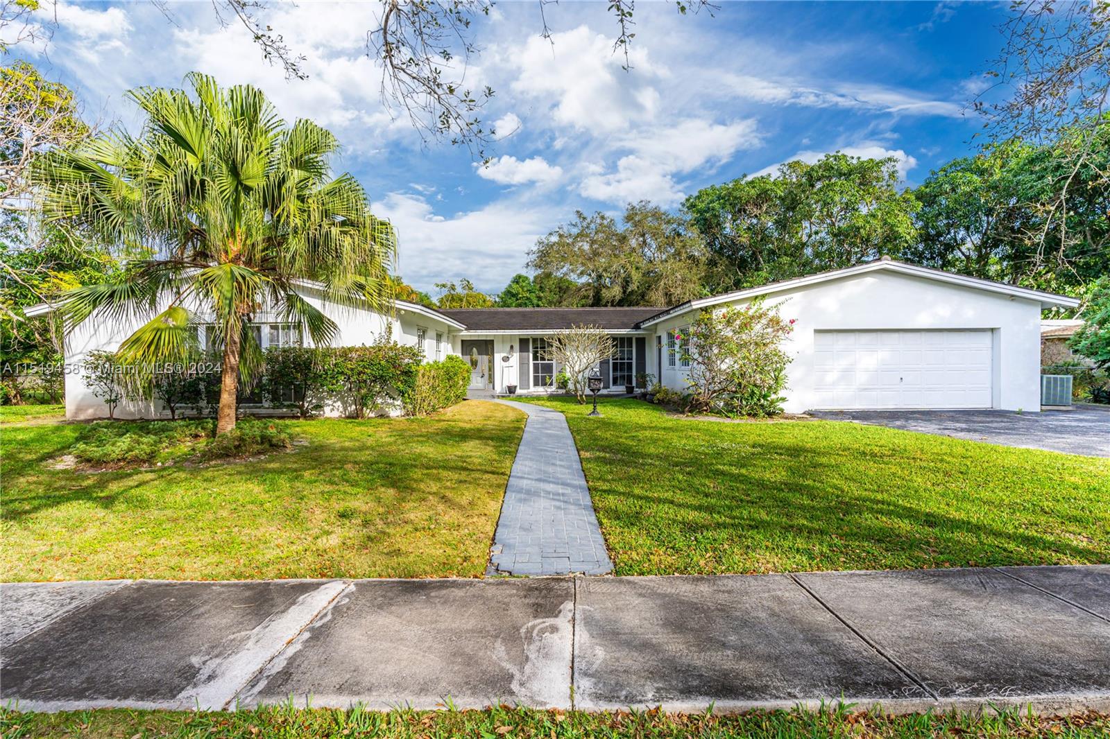 15101 SW 87th Ave  For Sale A11519458, FL