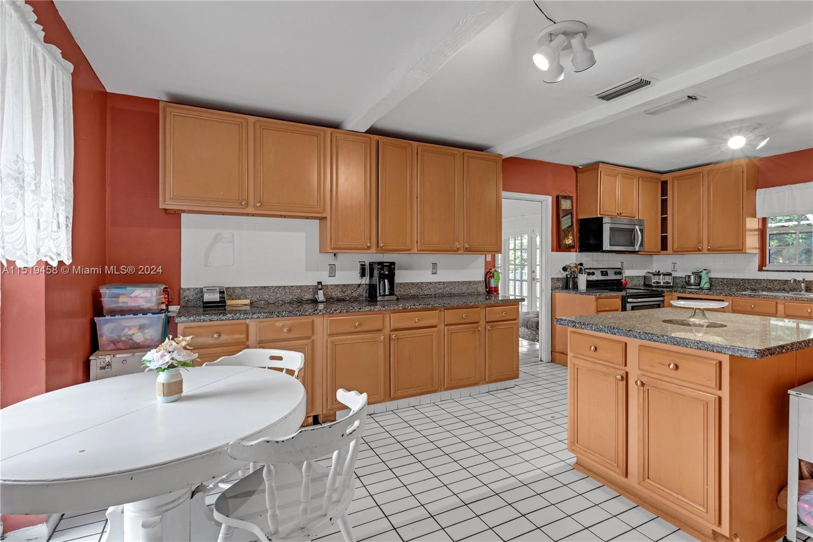 15101 SW 87th Ave, Palmetto Bay, Florida 33176, 6 Bedrooms Bedrooms, ,4 BathroomsBathrooms,Residential,For Sale,15101 SW 87th Ave,A11519458