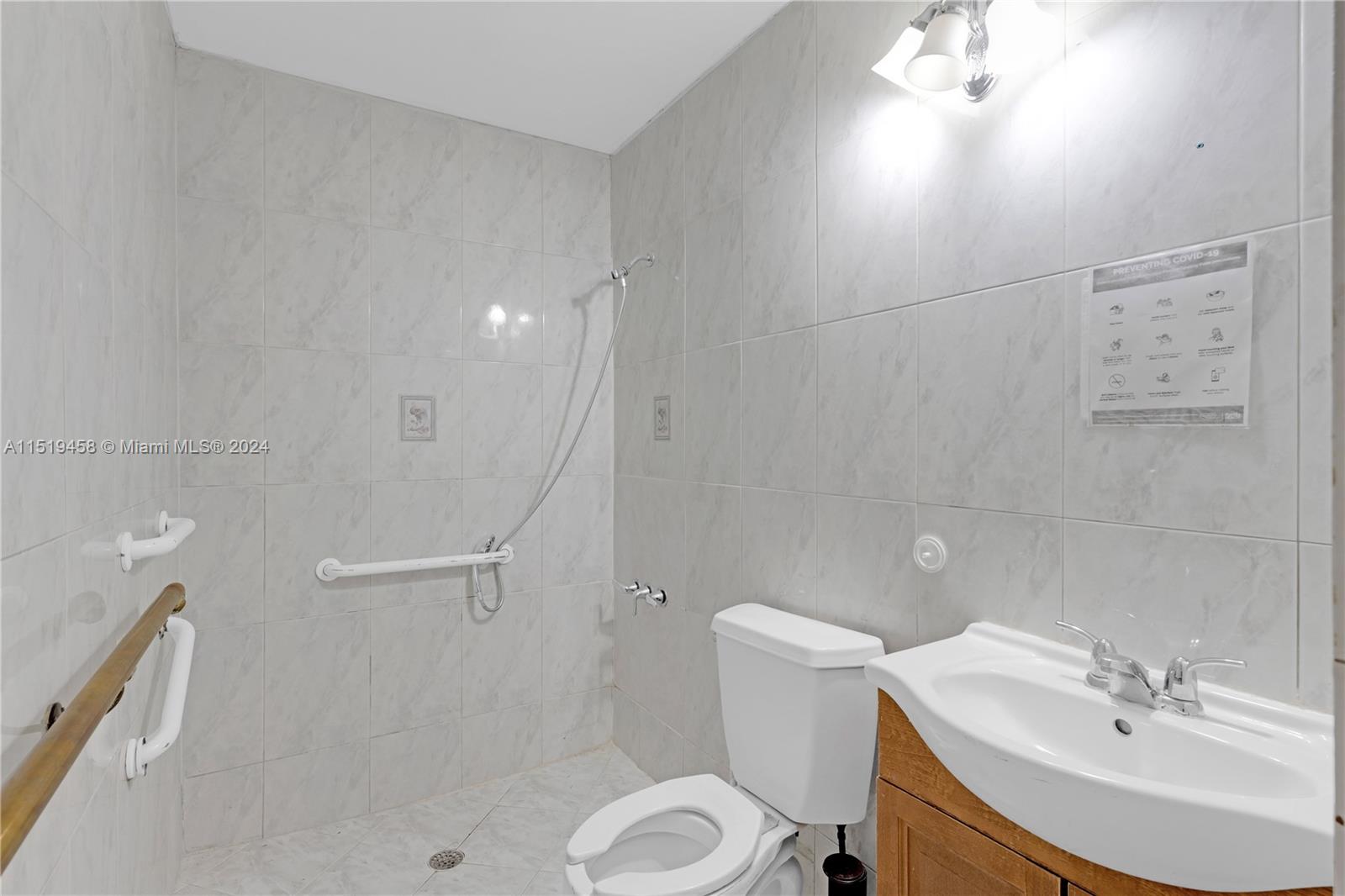 15101 SW 87th Ave, Palmetto Bay, Florida 33176, 6 Bedrooms Bedrooms, ,4 BathroomsBathrooms,Residential,For Sale,15101 SW 87th Ave,A11519458