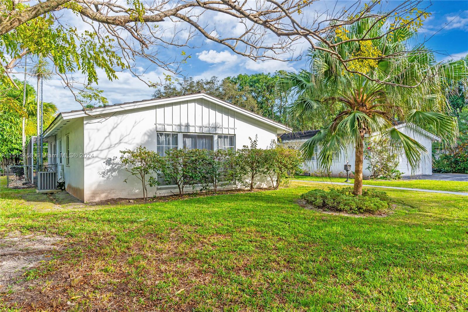 15101 SW 87th Ave, Palmetto Bay, Florida 33176, 6 Bedrooms Bedrooms, ,4 BathroomsBathrooms,Residential,For Sale,15101 SW 87th Ave,A11519458