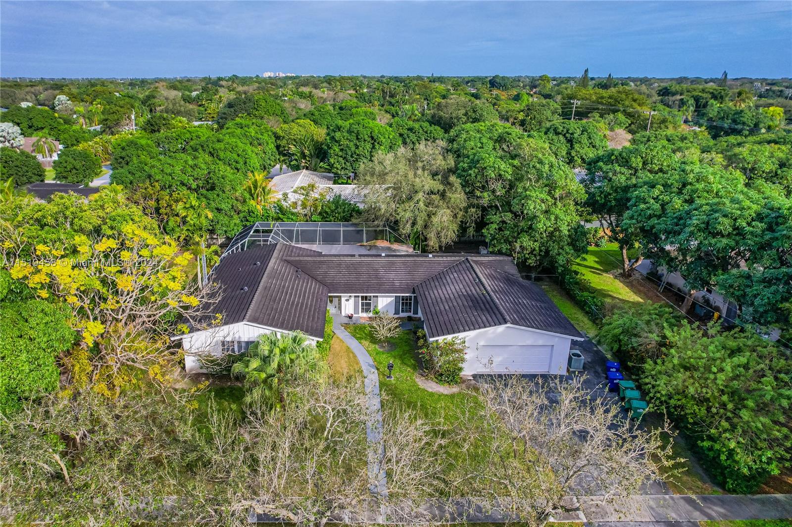 15101 SW 87th Ave, Palmetto Bay, Florida 33176, 6 Bedrooms Bedrooms, ,4 BathroomsBathrooms,Residential,For Sale,15101 SW 87th Ave,A11519458