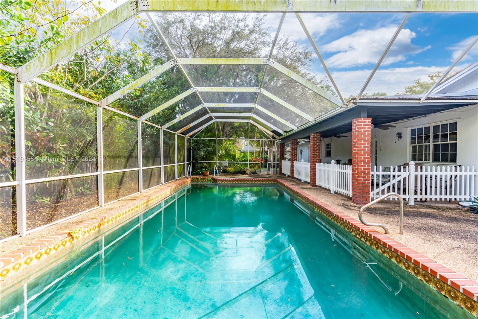 15101 SW 87th Ave, Palmetto Bay, Florida 33176, 6 Bedrooms Bedrooms, ,4 BathroomsBathrooms,Residential,For Sale,15101 SW 87th Ave,A11519458