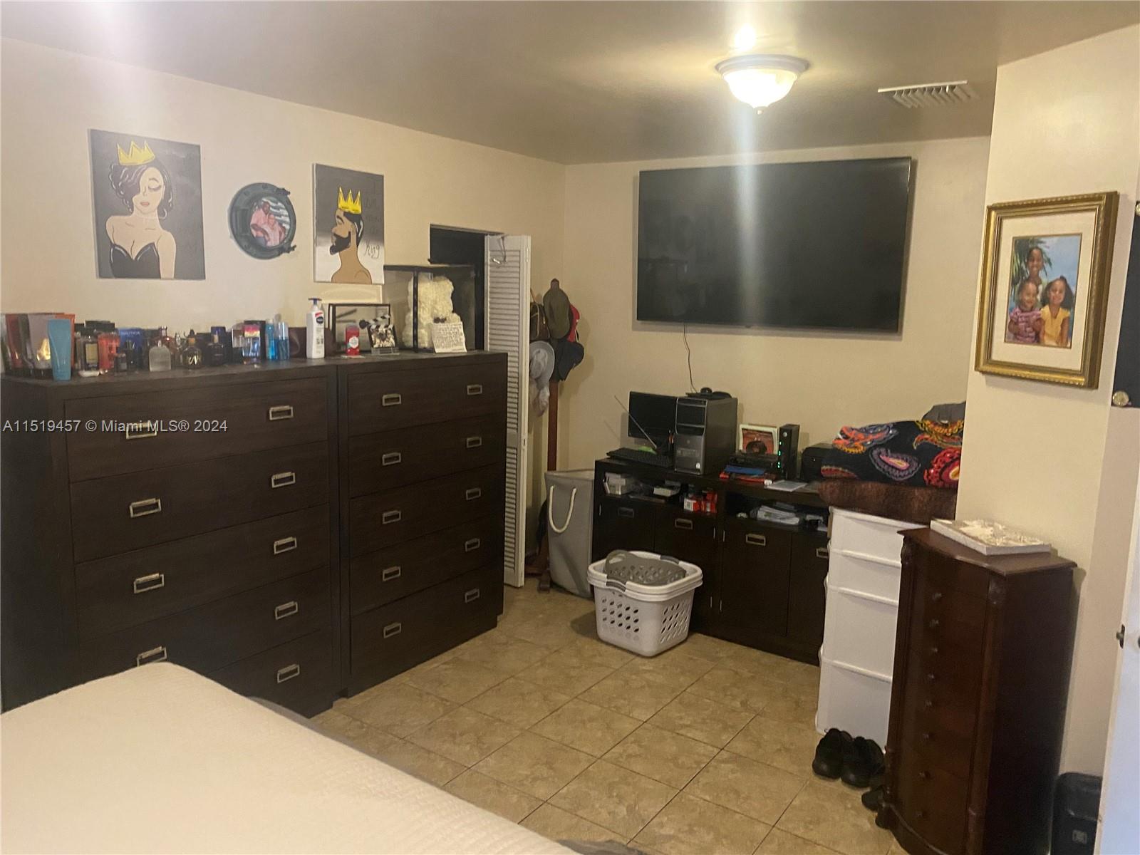 4807 SW 19th St, West Park, Florida 33023, 3 Bedrooms Bedrooms, 3 Rooms Rooms,2 BathroomsBathrooms,Residential,For Sale,4807 SW 19th St,A11519457