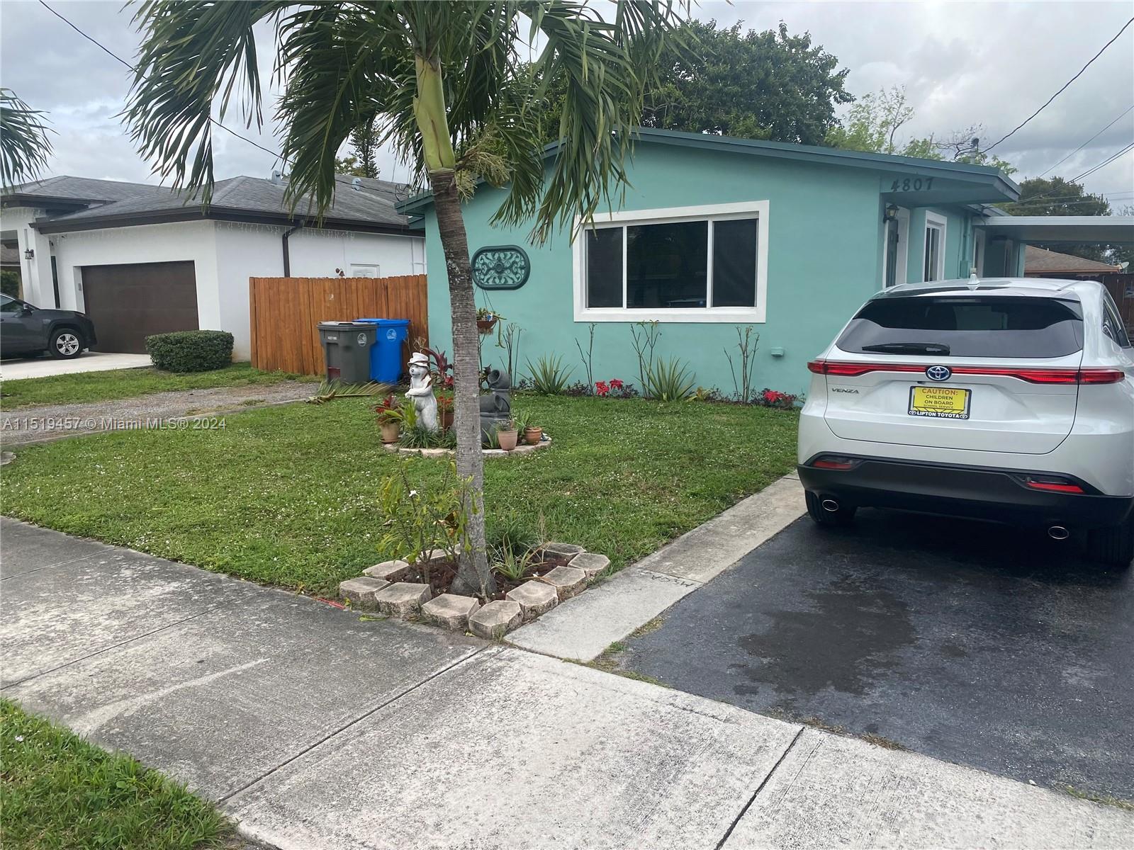 4807 SW 19th St, West Park, Florida 33023, 3 Bedrooms Bedrooms, 3 Rooms Rooms,2 BathroomsBathrooms,Residential,For Sale,4807 SW 19th St,A11519457