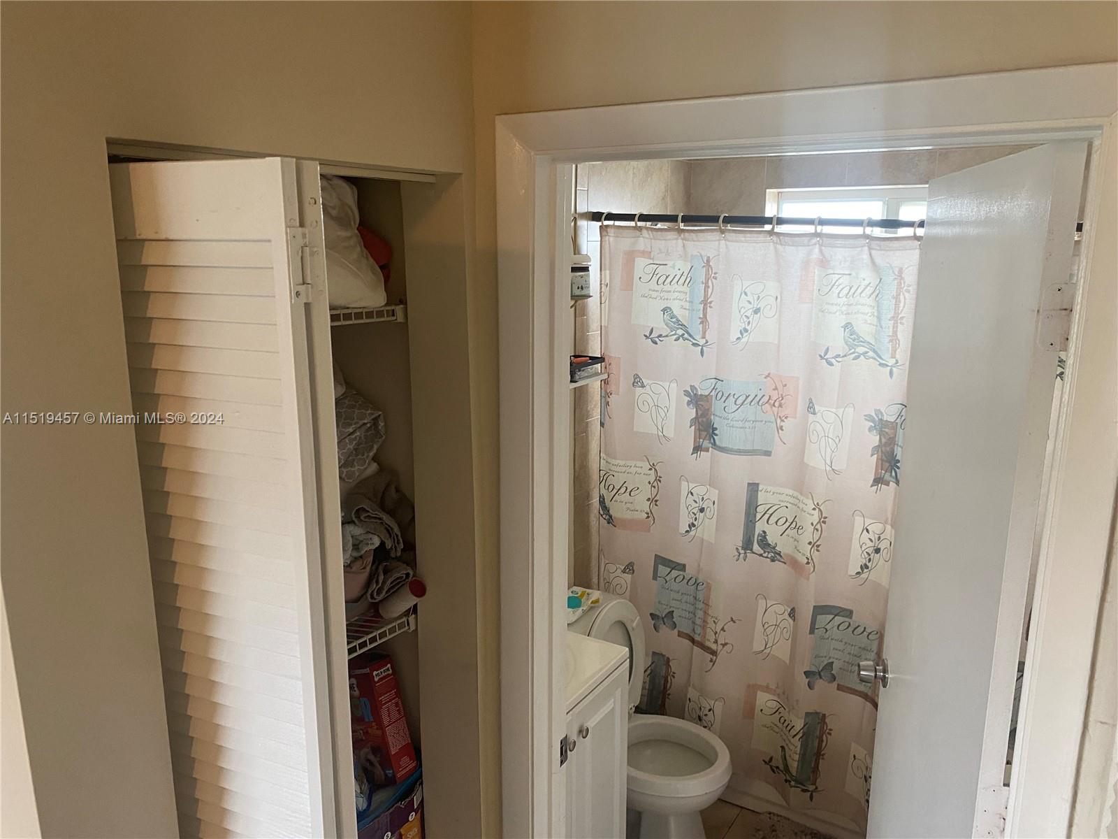 4807 SW 19th St, West Park, Florida 33023, 3 Bedrooms Bedrooms, 3 Rooms Rooms,2 BathroomsBathrooms,Residential,For Sale,4807 SW 19th St,A11519457