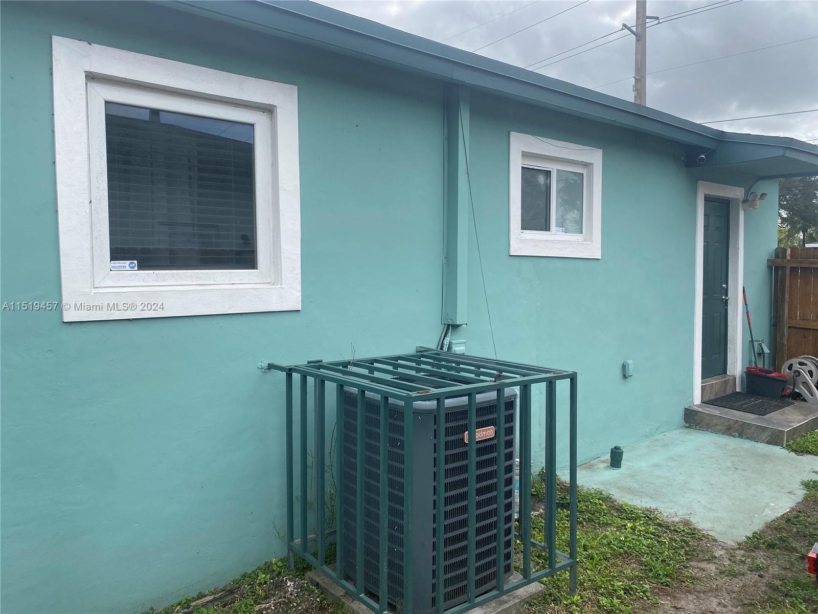 4807 SW 19th St, West Park, Florida 33023, 3 Bedrooms Bedrooms, 3 Rooms Rooms,2 BathroomsBathrooms,Residential,For Sale,4807 SW 19th St,A11519457