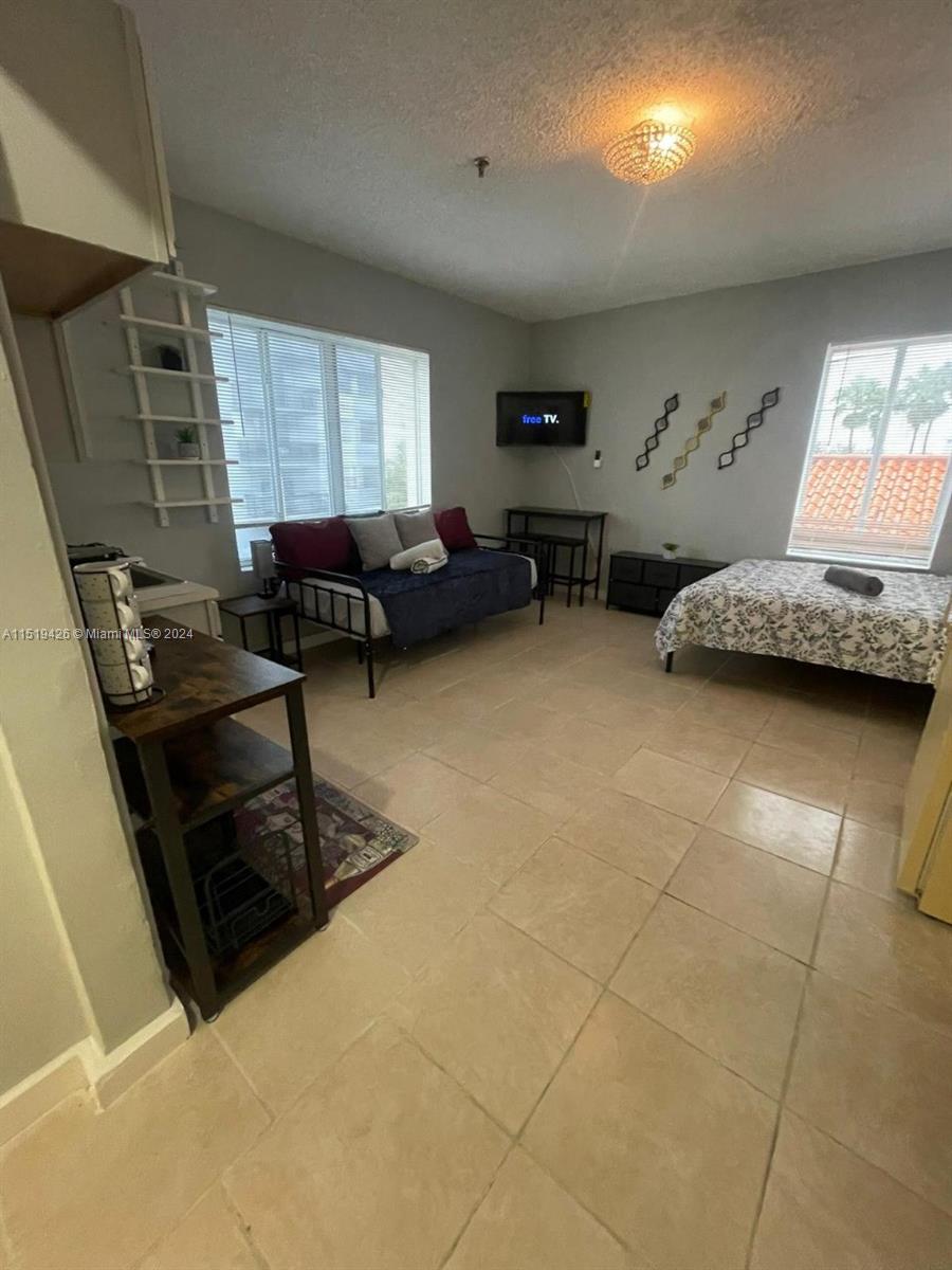 Miami Beach, Florida 33140, ,1 BathroomBathrooms,Residential,For Sale,A11519426