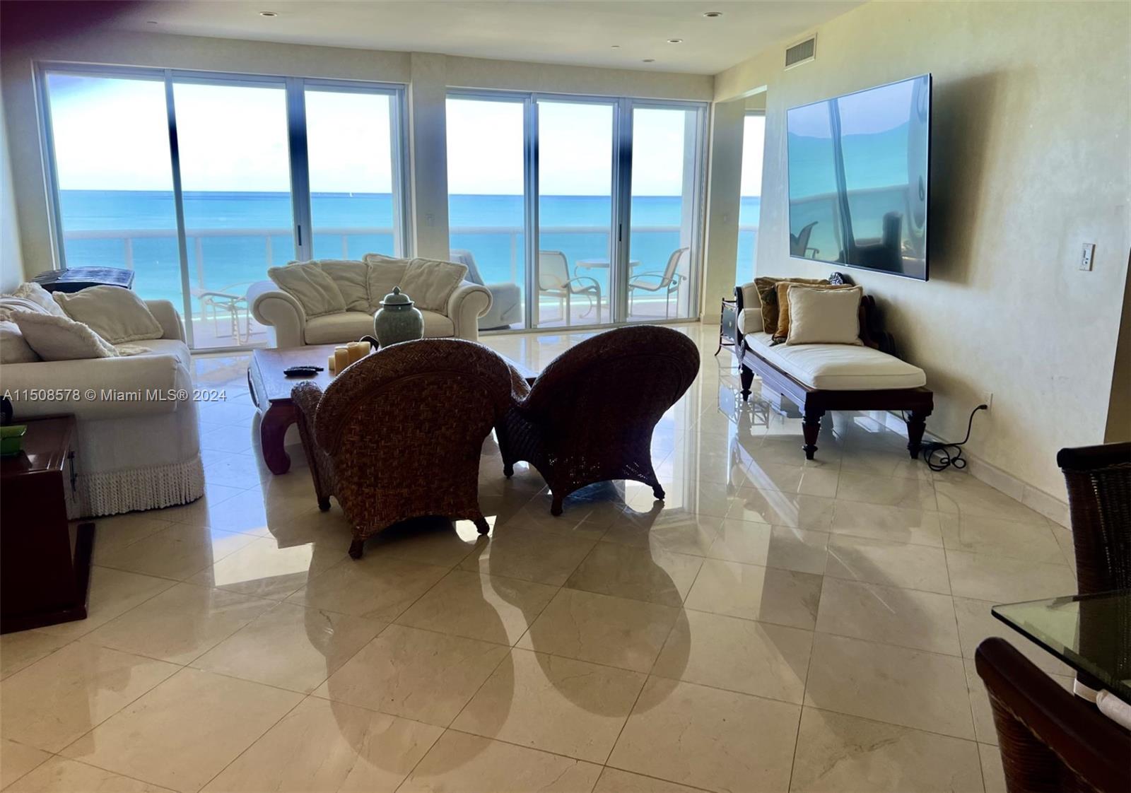 9601 Collins Ave 805, Bal Harbour, Florida 33154, 2 Bedrooms Bedrooms, ,2 BathroomsBathrooms,Residentiallease,For Rent,9601 Collins Ave 805,A11508578