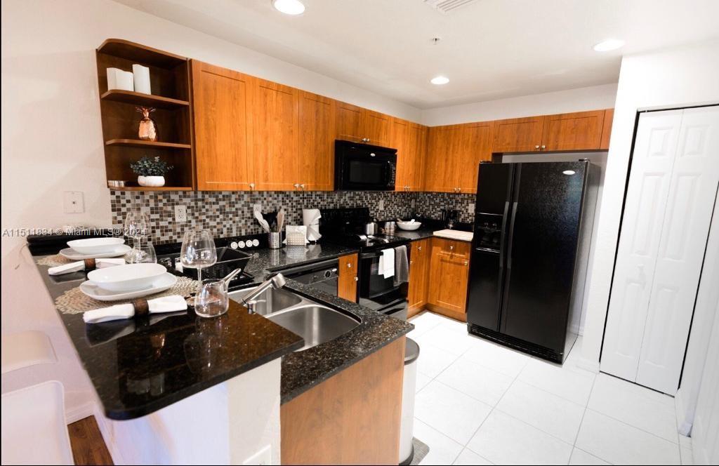 10805 NW 89th Ter 202-4, Doral, Florida 33178, 2 Bedrooms Bedrooms, ,2 BathroomsBathrooms,Residential,For Sale,10805 NW 89th Ter 202-4,A11511834