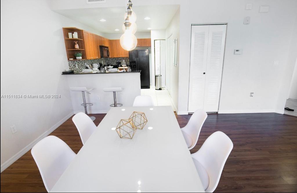 10805 NW 89th Ter 202-4, Doral, Florida 33178, 2 Bedrooms Bedrooms, ,2 BathroomsBathrooms,Residential,For Sale,10805 NW 89th Ter 202-4,A11511834