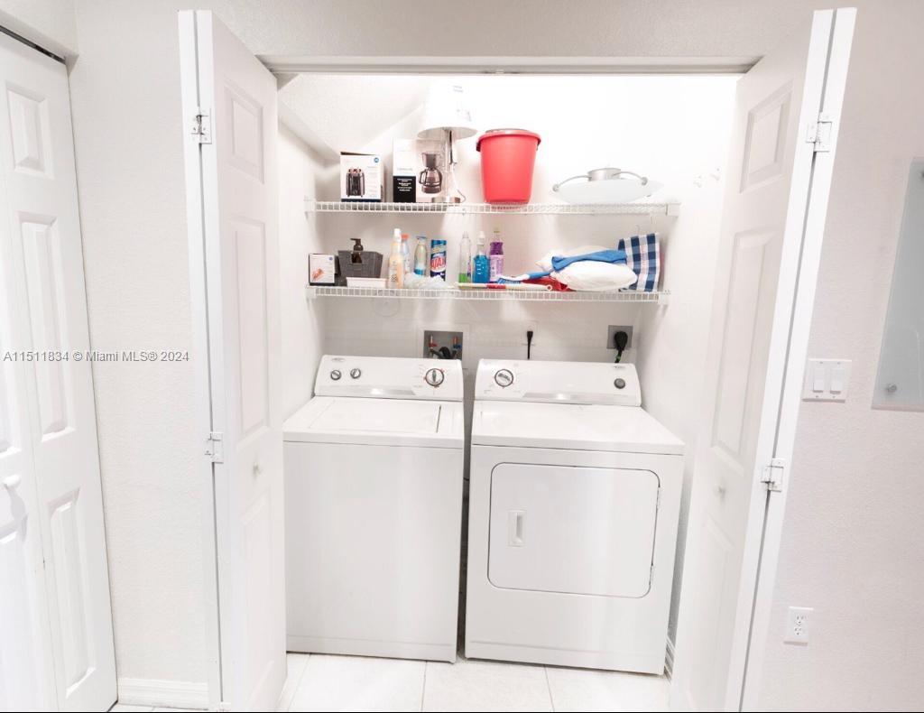 10805 NW 89th Ter 202-4, Doral, Florida 33178, 2 Bedrooms Bedrooms, ,2 BathroomsBathrooms,Residential,For Sale,10805 NW 89th Ter 202-4,A11511834