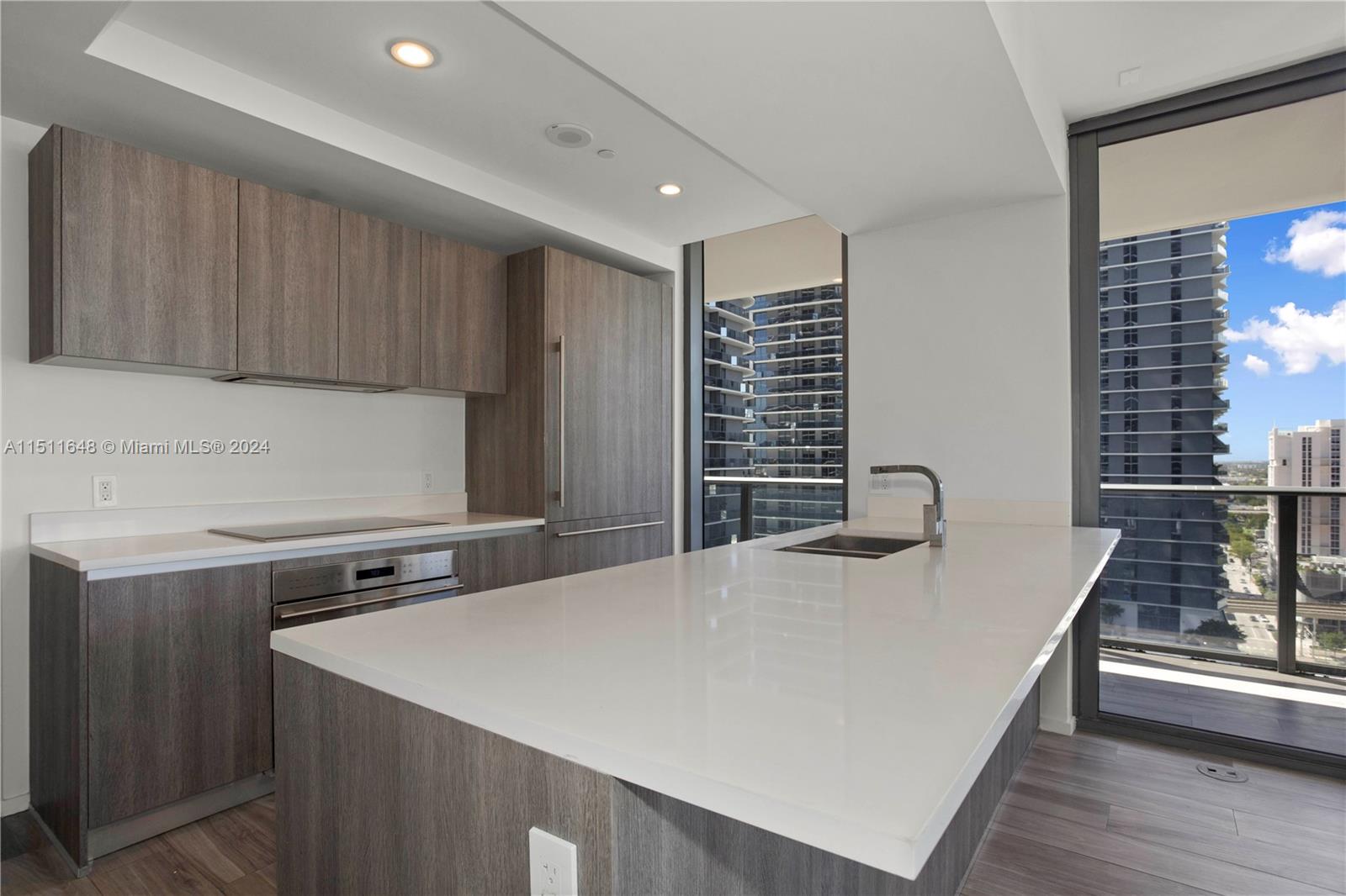 801 S Miami Ave 1609, Miami, Florida 33130, 3 Bedrooms Bedrooms, ,3 BathroomsBathrooms,Residential,For Sale,801 S Miami Ave 1609,A11511648