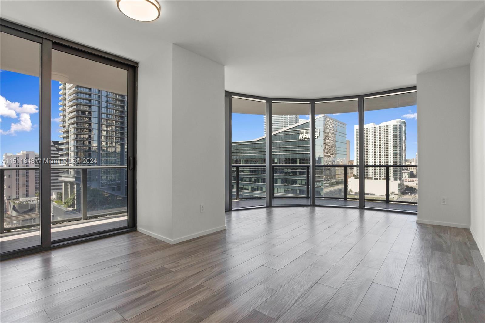 801 S Miami Ave 1609, Miami, Florida 33130, 3 Bedrooms Bedrooms, ,3 BathroomsBathrooms,Residential,For Sale,801 S Miami Ave 1609,A11511648