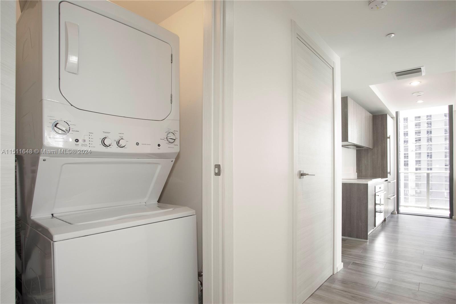 801 S Miami Ave 1609, Miami, Florida 33130, 3 Bedrooms Bedrooms, ,3 BathroomsBathrooms,Residential,For Sale,801 S Miami Ave 1609,A11511648