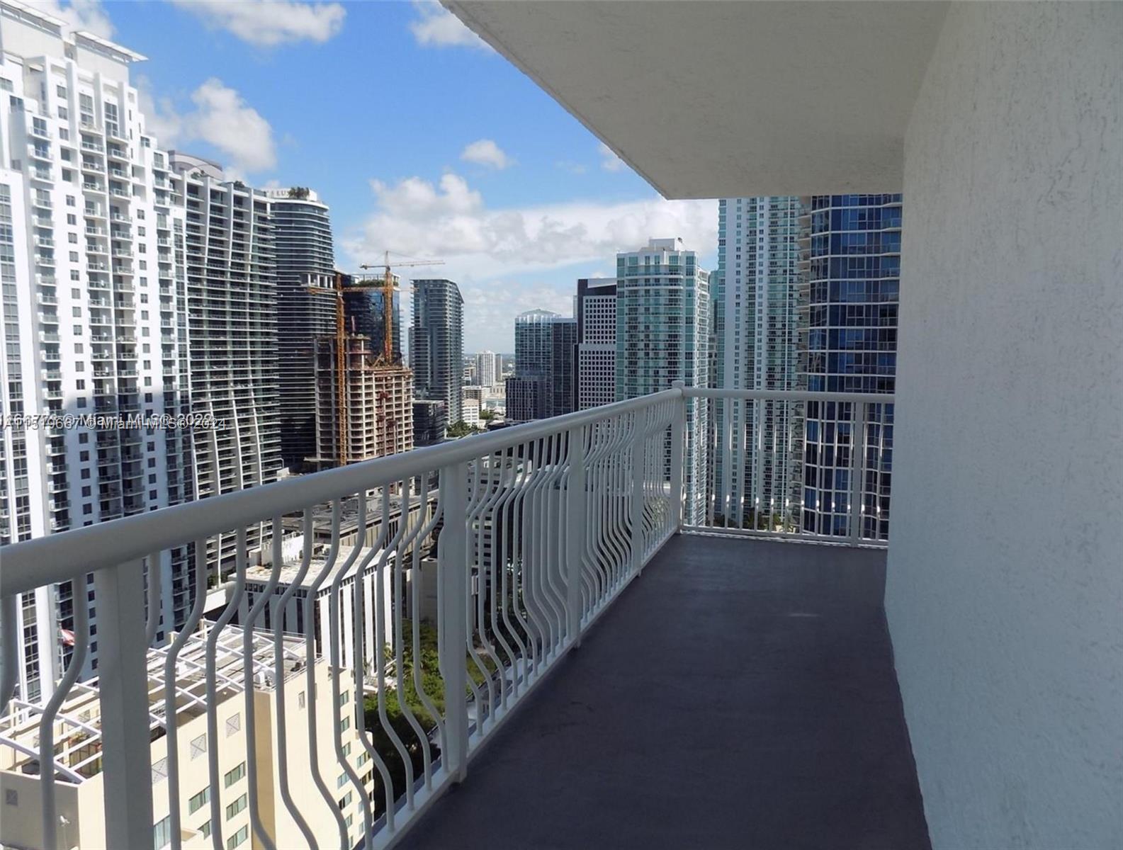 1200 Brickell Bay Dr 3924, Miami, Florida 33131, 3 Bedrooms Bedrooms, ,2 BathroomsBathrooms,Residential,For Sale,1200 Brickell Bay Dr 3924,A11519667