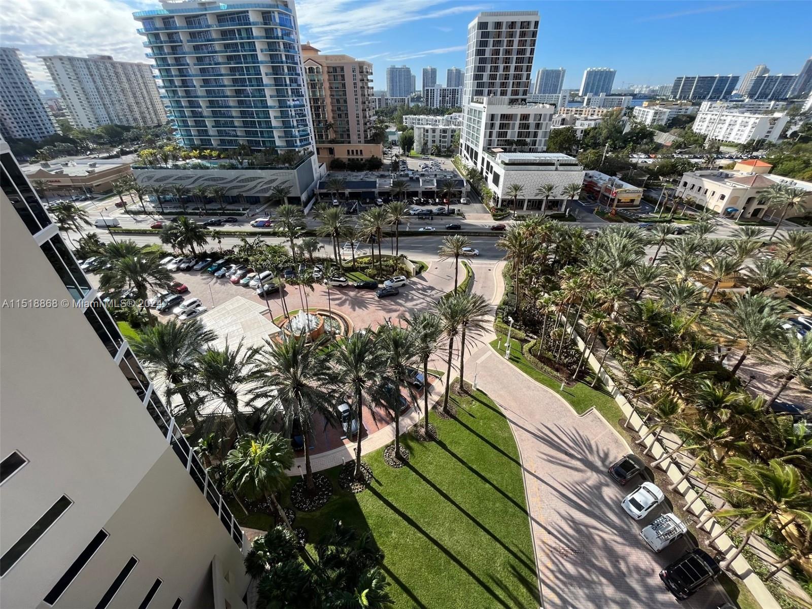 Sunny Isles Beach, Florida 33160, 3 Bedrooms Bedrooms, ,3 BathroomsBathrooms,Residentiallease,For Rent,A11518868