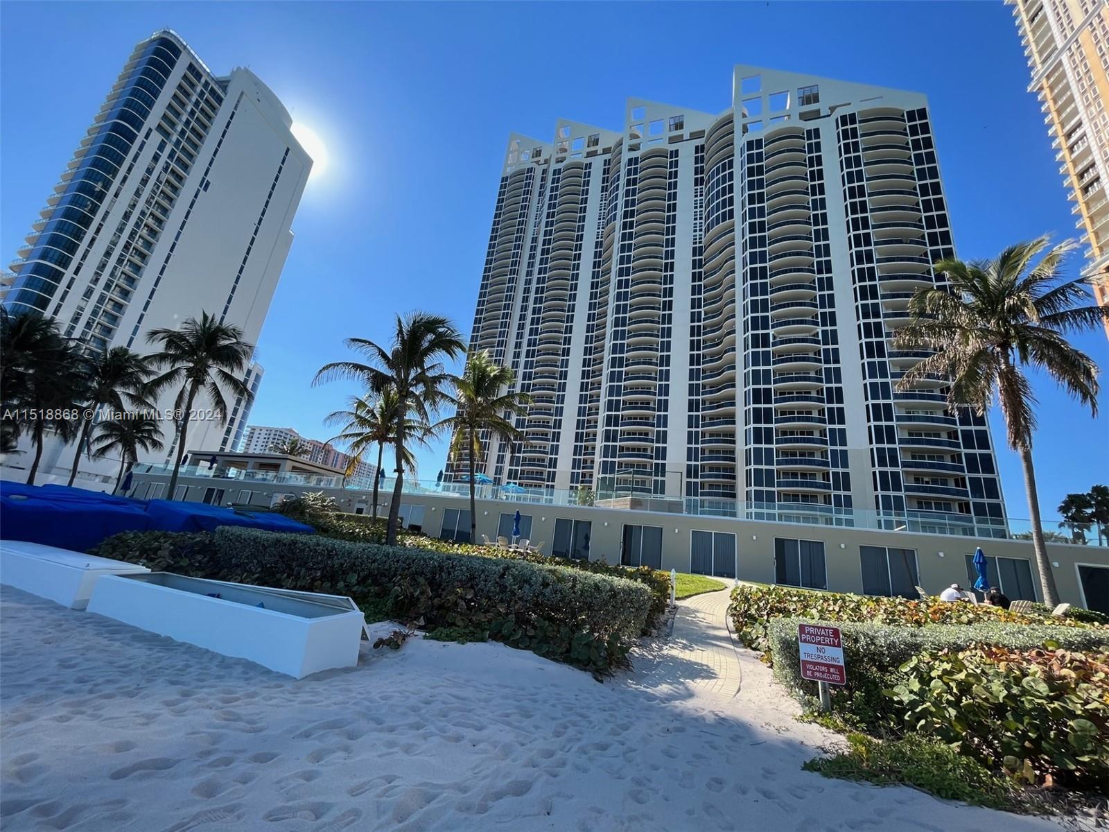 Sunny Isles Beach, Florida 33160, 3 Bedrooms Bedrooms, ,3 BathroomsBathrooms,Residentiallease,For Rent,A11518868
