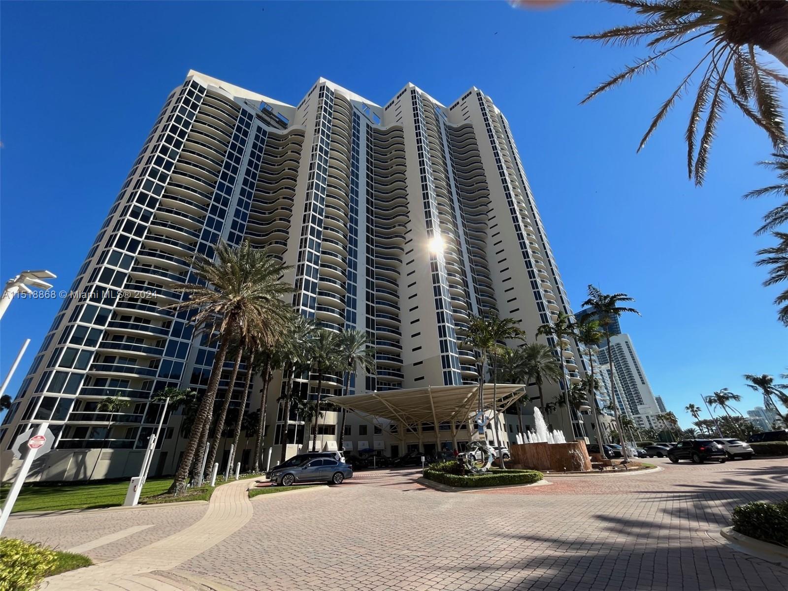 Sunny Isles Beach, Florida 33160, 3 Bedrooms Bedrooms, ,3 BathroomsBathrooms,Residentiallease,For Rent,A11518868