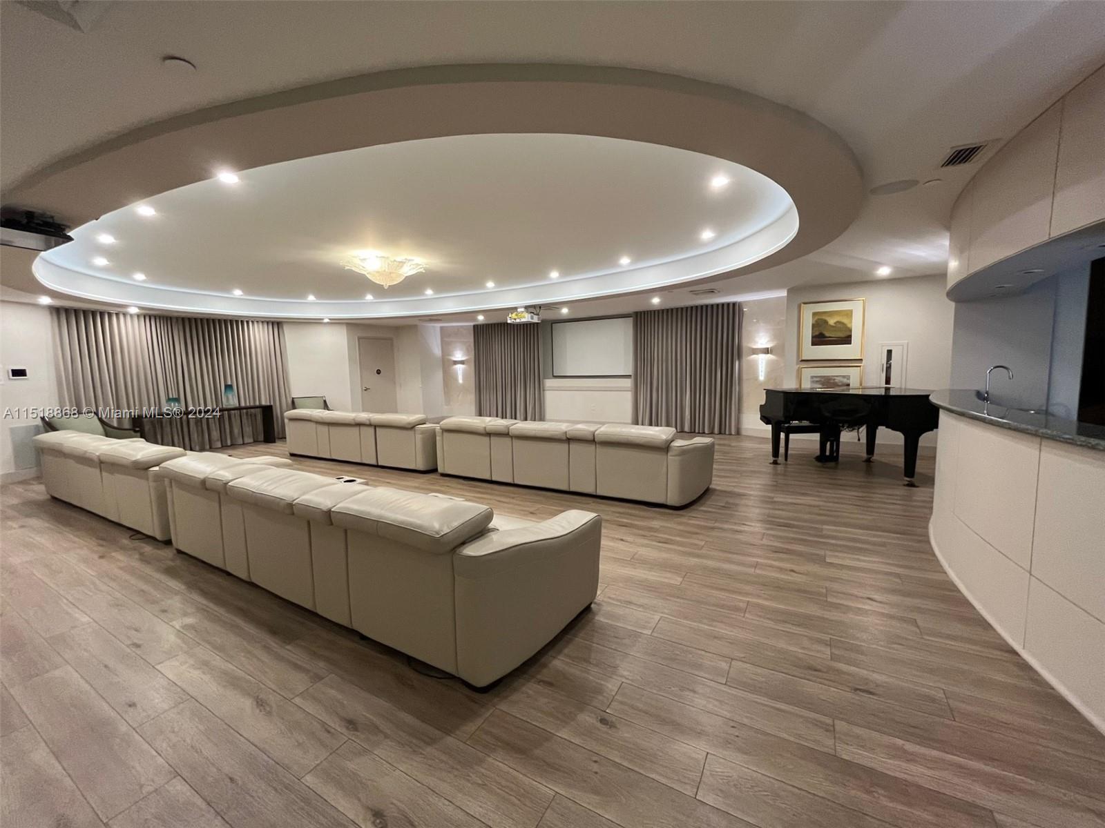 Sunny Isles Beach, Florida 33160, 3 Bedrooms Bedrooms, ,3 BathroomsBathrooms,Residentiallease,For Rent,A11518868