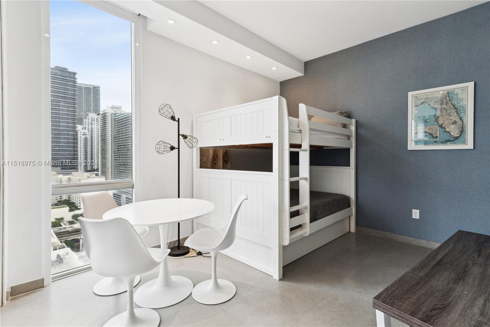 1010 SW 2nd Ave LPH03, Miami, Florida 33130, 3 Bedrooms Bedrooms, ,3 BathroomsBathrooms,Residentiallease,For Rent,1010 SW 2nd Ave LPH03,A11518975