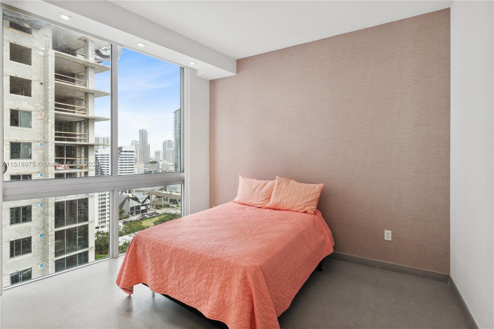 1010 SW 2nd Ave LPH03, Miami, Florida 33130, 3 Bedrooms Bedrooms, ,3 BathroomsBathrooms,Residentiallease,For Rent,1010 SW 2nd Ave LPH03,A11518975