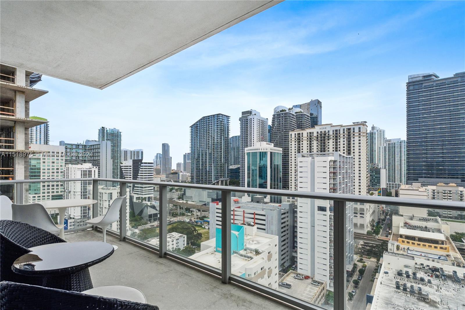 1010 SW 2nd Ave LPH03, Miami, Florida 33130, 3 Bedrooms Bedrooms, ,3 BathroomsBathrooms,Residentiallease,For Rent,1010 SW 2nd Ave LPH03,A11518975
