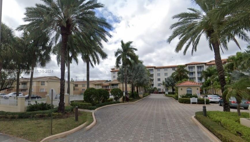 4130 NW 79th Ave 2E, Doral, Florida 33166, 2 Bedrooms Bedrooms, ,2 BathroomsBathrooms,Residential,For Sale,4130 NW 79th Ave 2E,A11504452