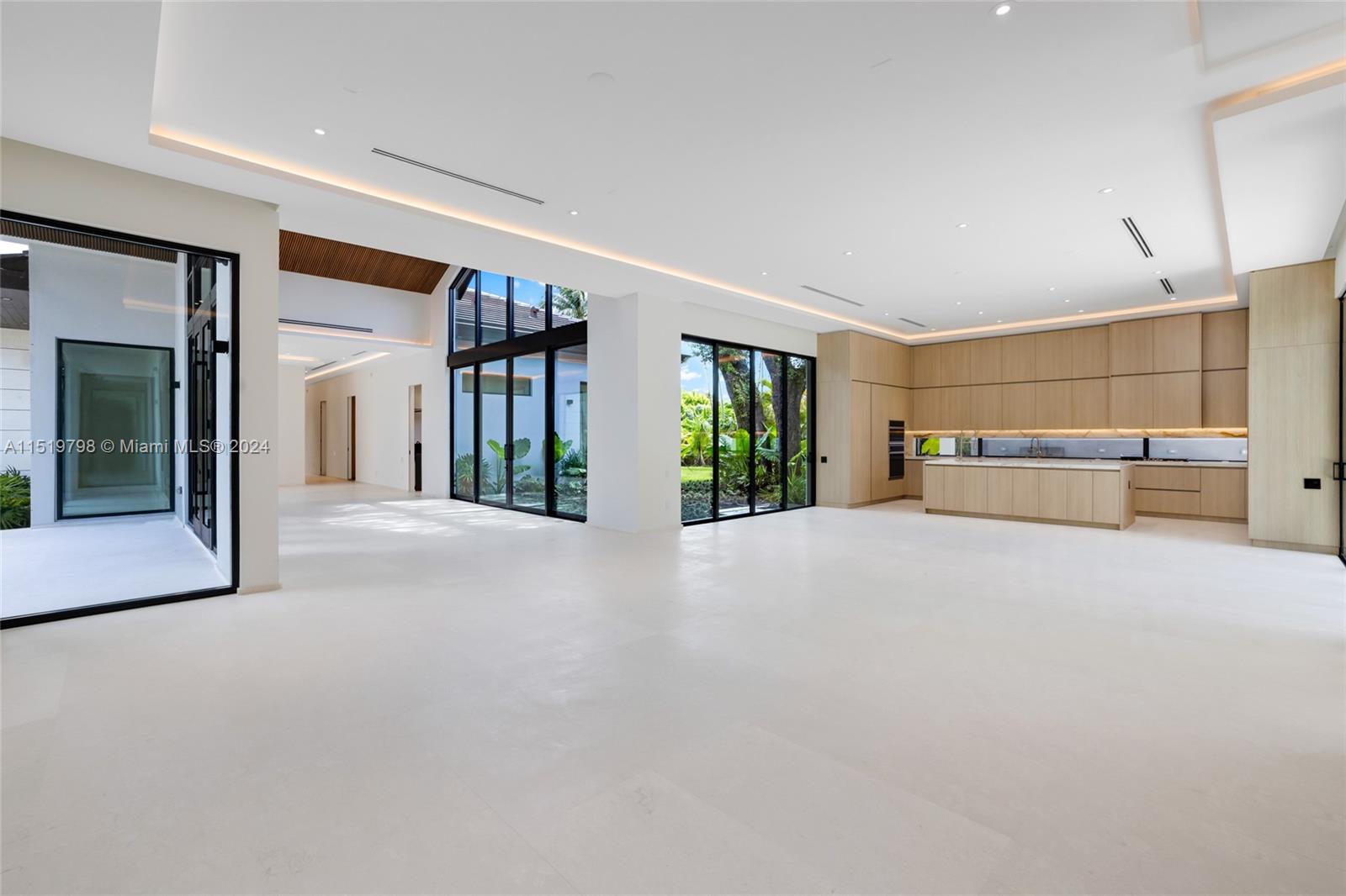 6445 SW 102nd Ave, Miami, Florida 33173, 7 Bedrooms Bedrooms, ,6 BathroomsBathrooms,Residential,For Sale,6445 SW 102nd Ave,A11519798