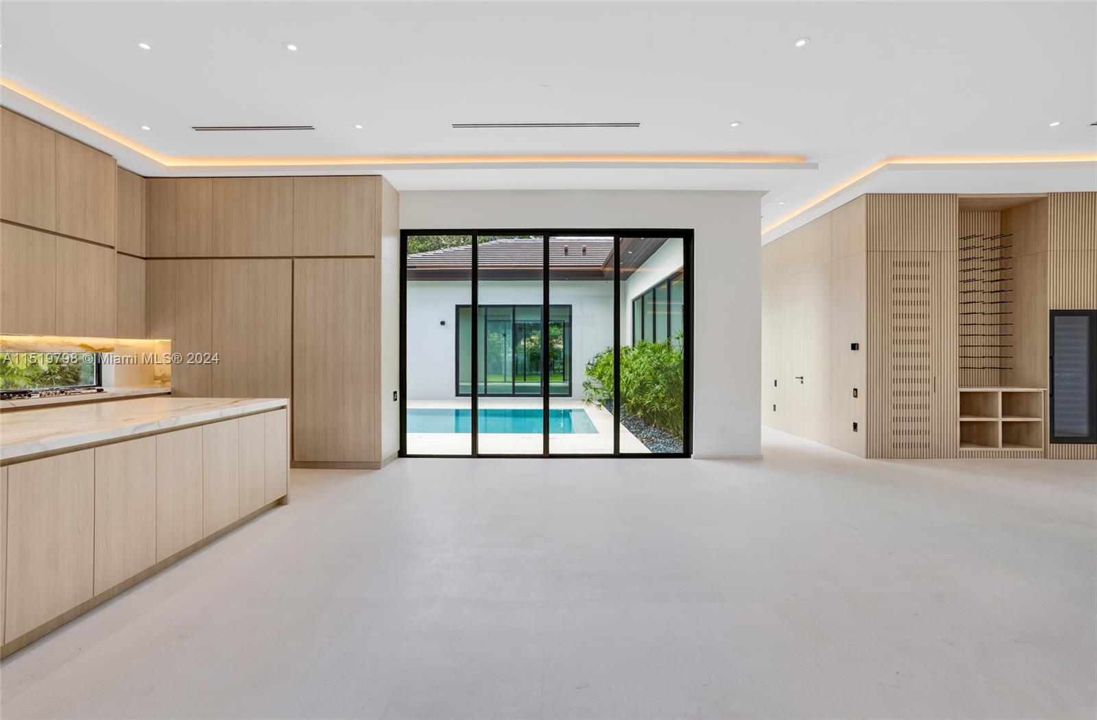 6445 SW 102nd Ave, Miami, Florida 33173, 7 Bedrooms Bedrooms, ,6 BathroomsBathrooms,Residential,For Sale,6445 SW 102nd Ave,A11519798