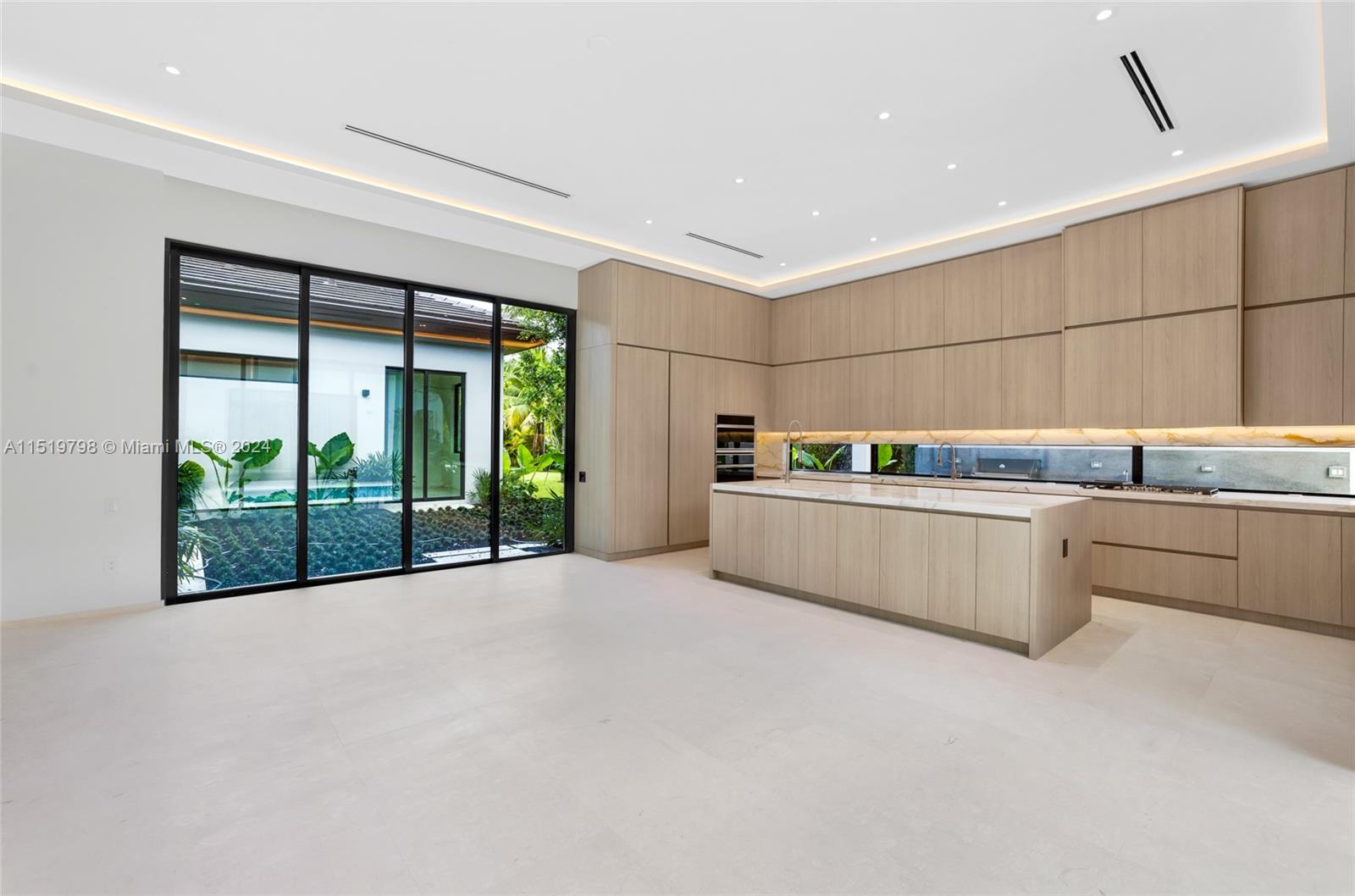 6445 SW 102nd Ave, Miami, Florida 33173, 7 Bedrooms Bedrooms, ,6 BathroomsBathrooms,Residential,For Sale,6445 SW 102nd Ave,A11519798