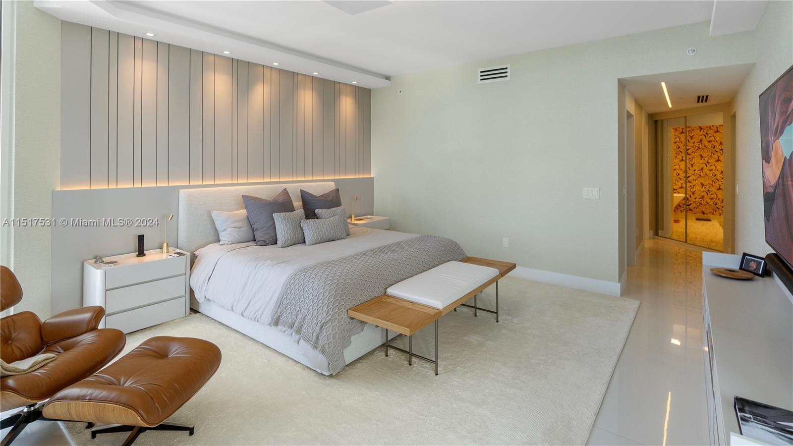 17301 Biscayne Blvd 2102, North Miami Beach, Florida 33160, 2 Bedrooms Bedrooms, ,2 BathroomsBathrooms,Residential,For Sale,17301 Biscayne Blvd 2102,A11517531