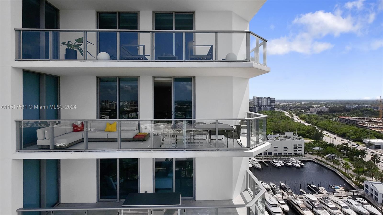17301 Biscayne Blvd 2102, North Miami Beach, Florida 33160, 2 Bedrooms Bedrooms, ,2 BathroomsBathrooms,Residential,For Sale,17301 Biscayne Blvd 2102,A11517531