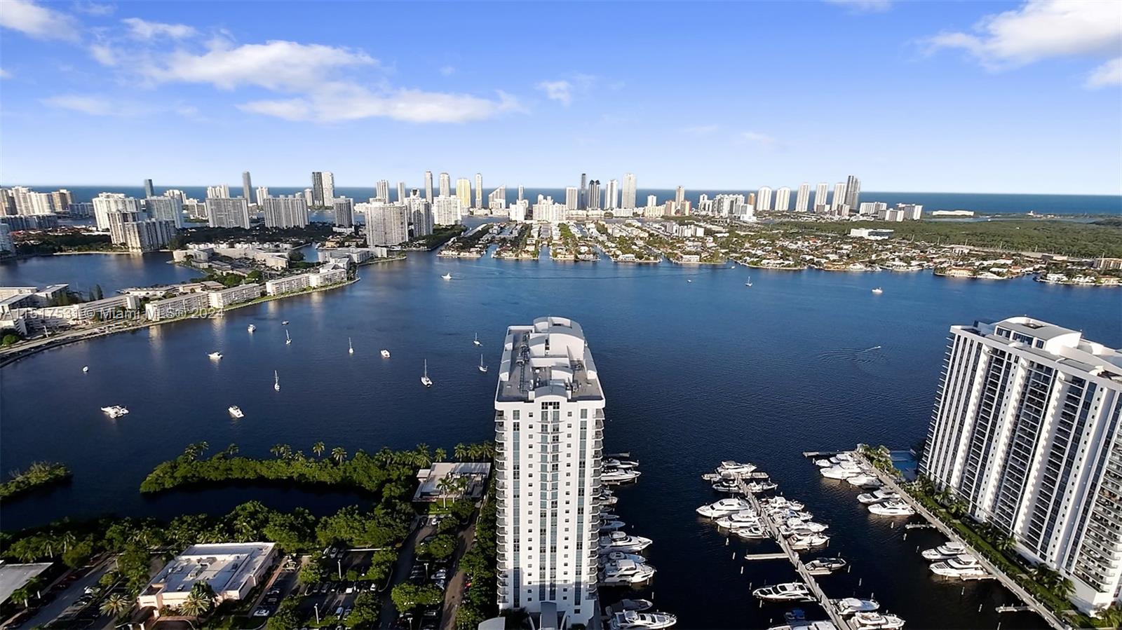 17301 Biscayne Blvd 2102, North Miami Beach, Florida 33160, 2 Bedrooms Bedrooms, ,2 BathroomsBathrooms,Residential,For Sale,17301 Biscayne Blvd 2102,A11517531