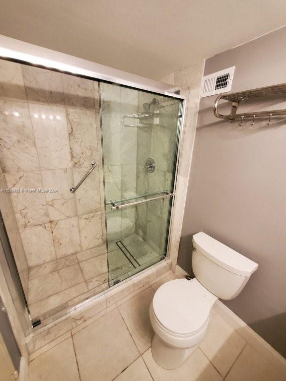 3725 S Ocean Dr 1516, Hollywood, Florida 33019, 2 Bedrooms Bedrooms, ,2 BathroomsBathrooms,Residential,For Sale,3725 S Ocean Dr 1516,A11519935