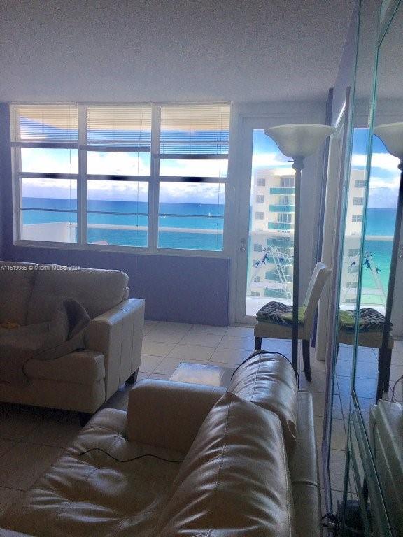 3725 S Ocean Dr 1516, Hollywood, Florida 33019, 2 Bedrooms Bedrooms, ,2 BathroomsBathrooms,Residential,For Sale,3725 S Ocean Dr 1516,A11519935